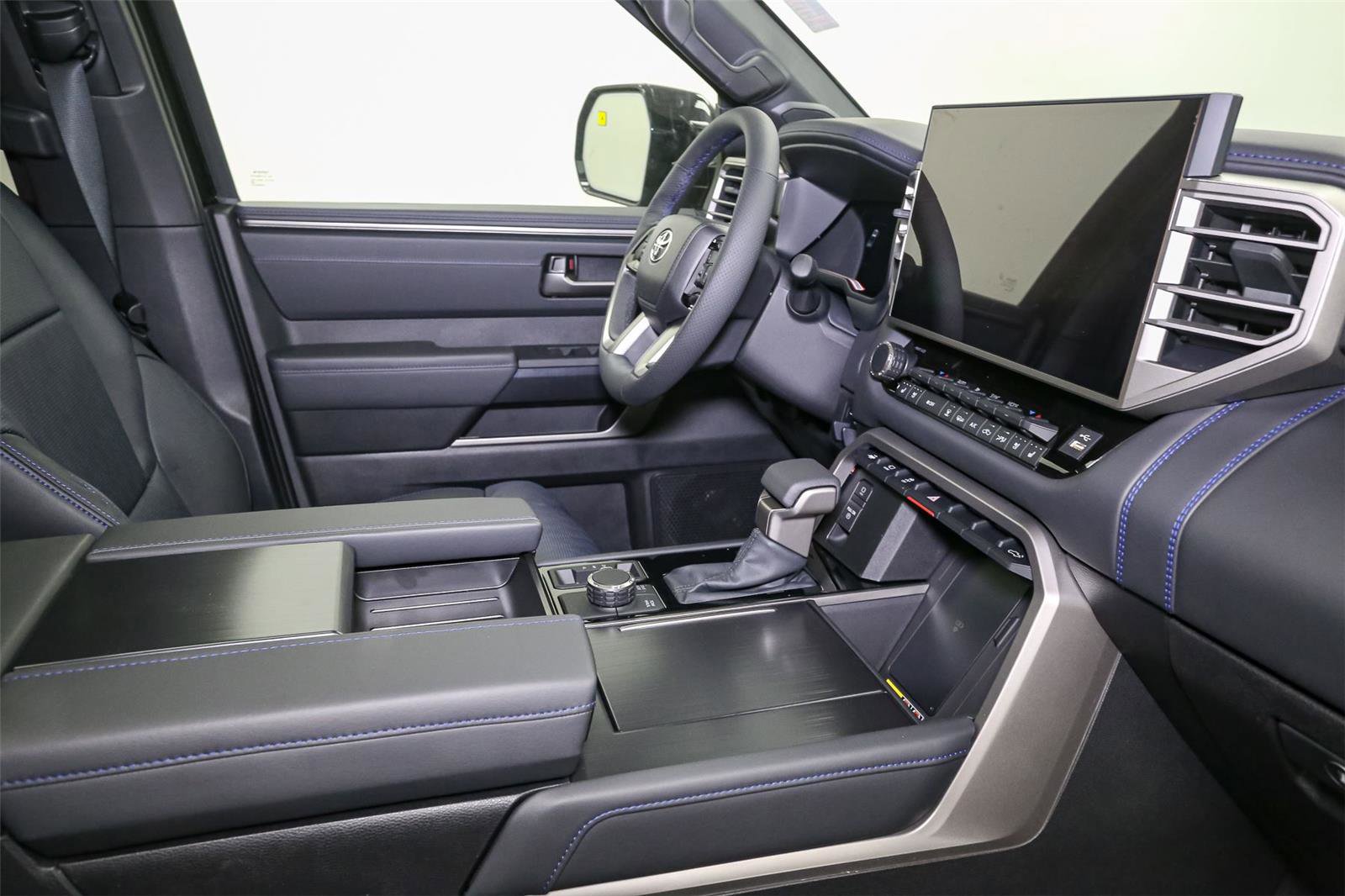 New 2026 Toyota Tundra Platinum image 14