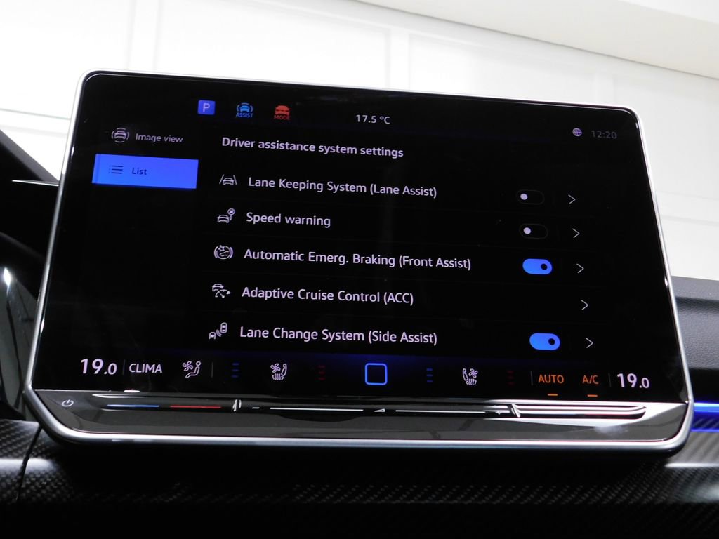 Used 2025 Volkswagen Golf R Black Edition image 61