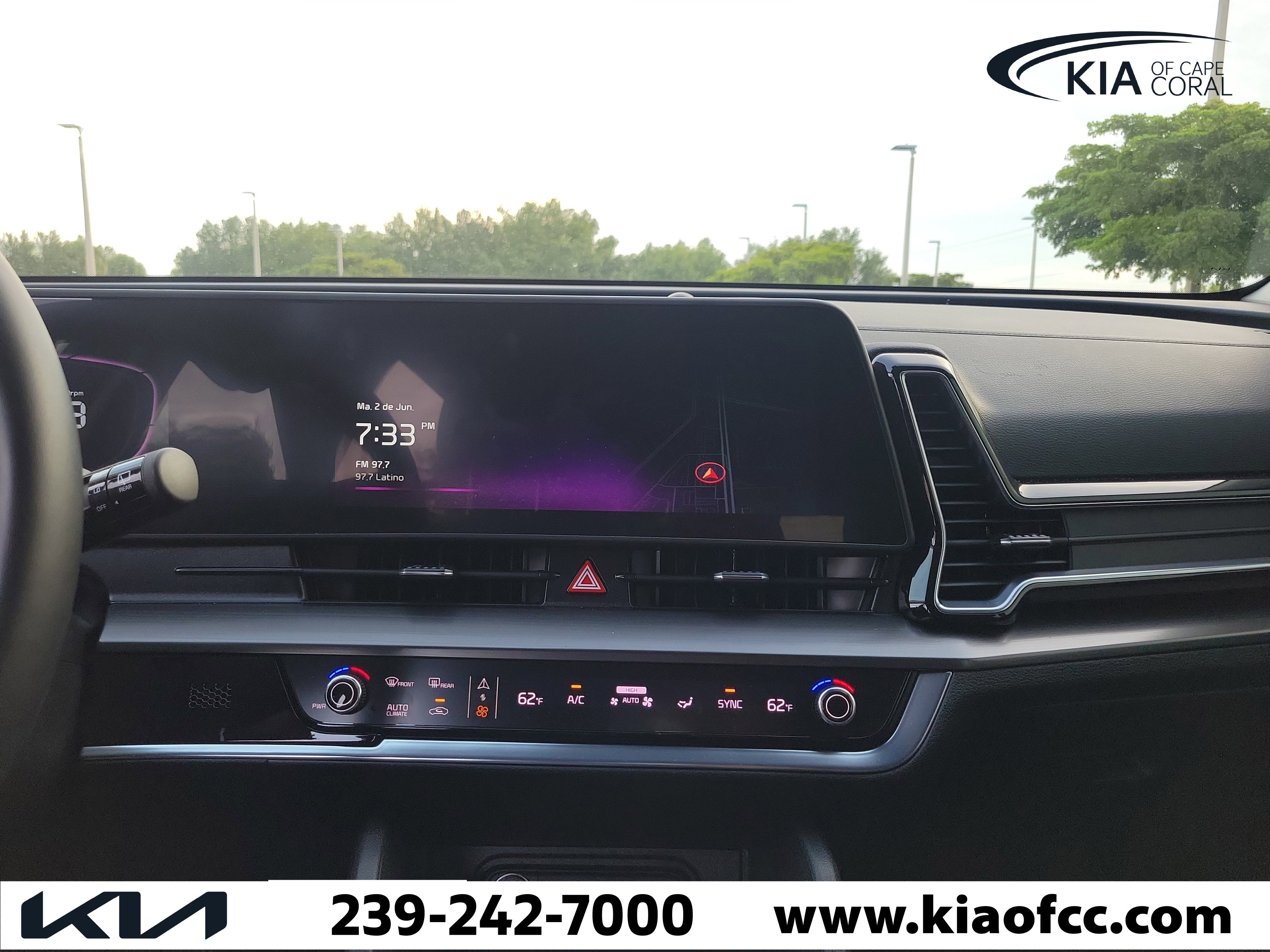 Certified 2024 Kia Sportage EX FWD image 20