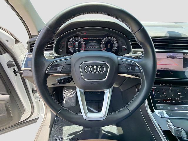 Used 2025 Audi Q7 2.0T Premium w/ Convenience Package AWD/4WD image 36