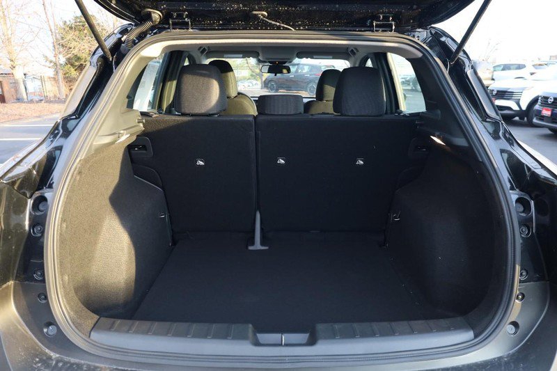 New 2026 Nissan Kicks S image 7