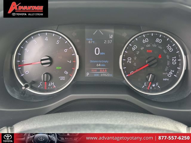 Certified 2020 Toyota RAV4 XLE Premium AWD/4WD image 29