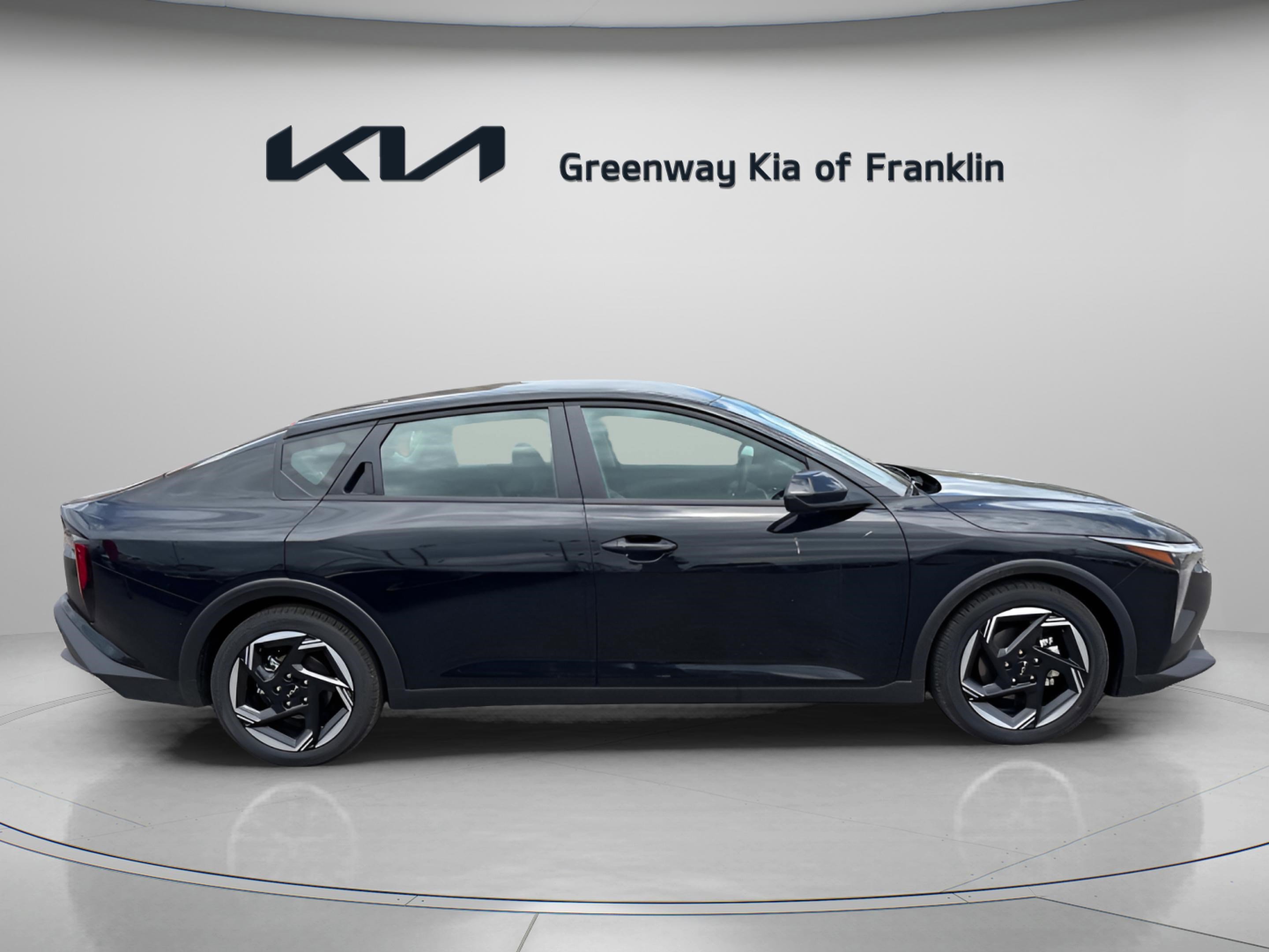 New 2025 Kia K4 EX image 8