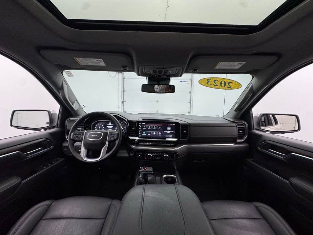 Used 2023 GMC Sierra 1500 SLT w/ SLT Premium Plus Package image 3