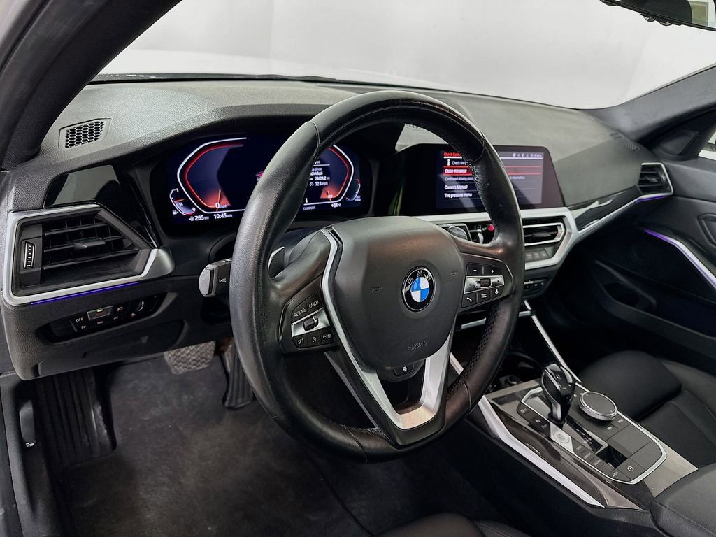 Used 2019 BMW 330i xDrive Sedan w/ Convenience Package image 13
