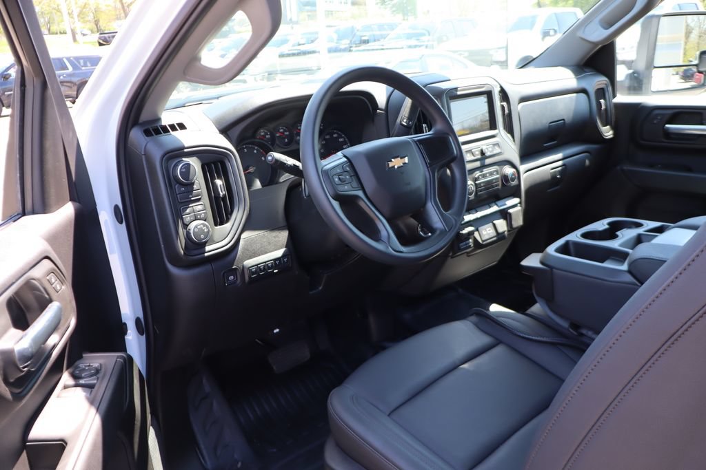 New 2025 Chevrolet Silverado 3500 W/T w/ WT Convenience Package AWD/4WD image 13