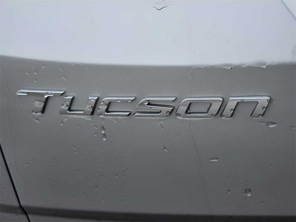 Used 2023 Hyundai Tucson Limited w/ Cargo Package image 13