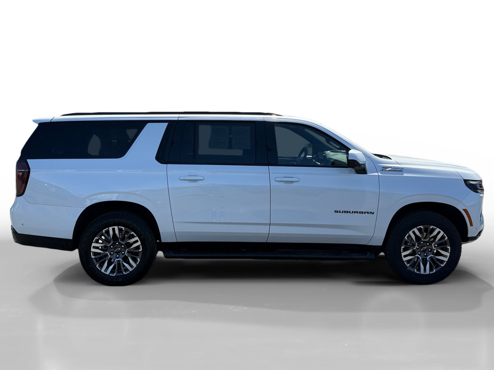 Used 2025 Chevrolet Suburban Z71 AWD/4WD image 6