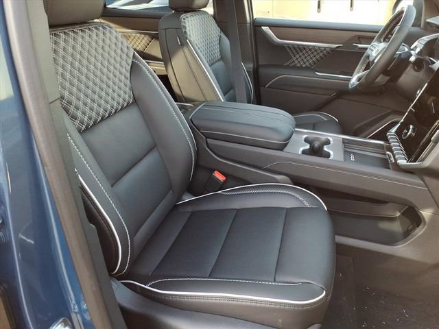 New 2026 GMC Acadia Denali w/ Super Cruise Package image 26