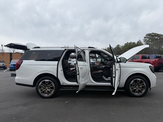 New 2025 Ford Expedition Max King Ranch image 29