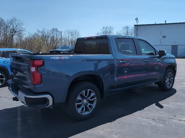 Used 2024 Chevrolet Silverado 1500 LT image 3