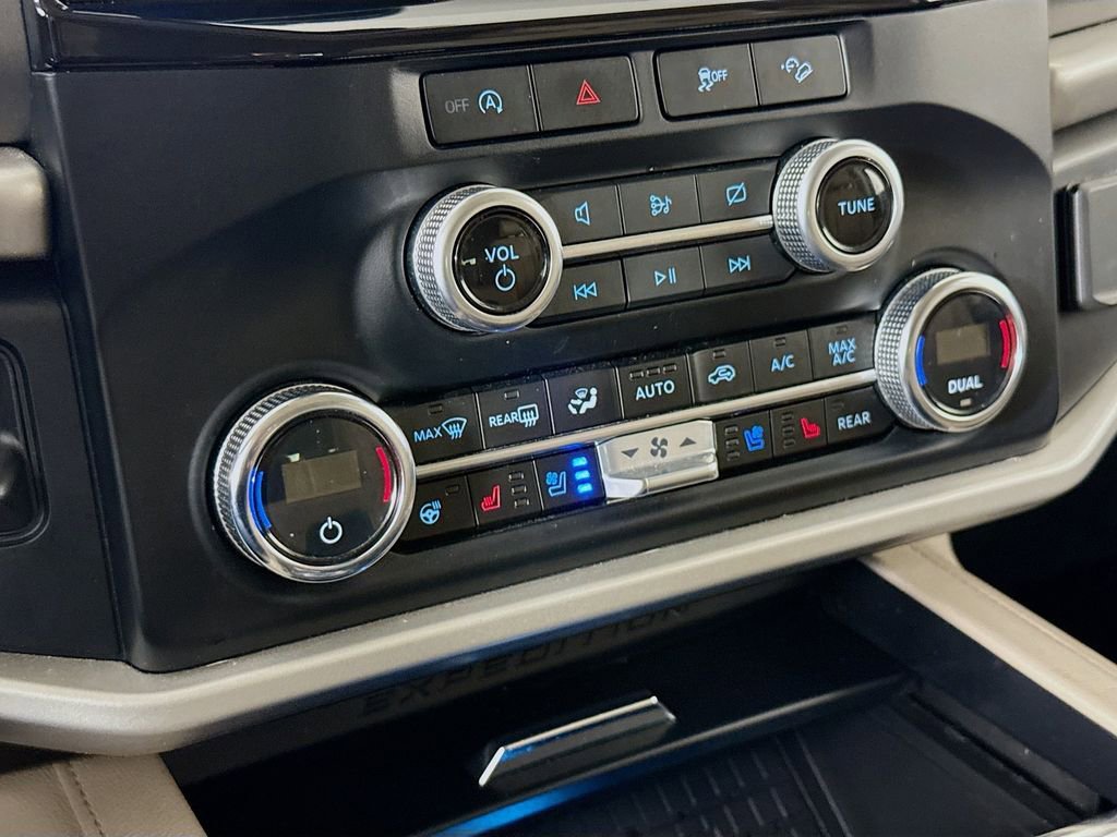 Used 2023 Ford Expedition Max XLT AWD/4WD image 18