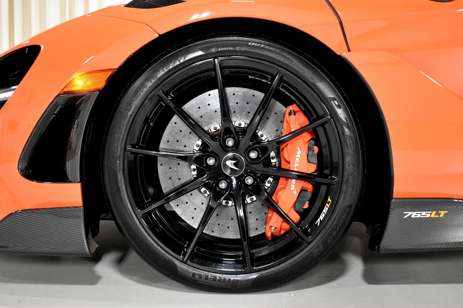 Used 2021 McLaren 765LT RWD image 24