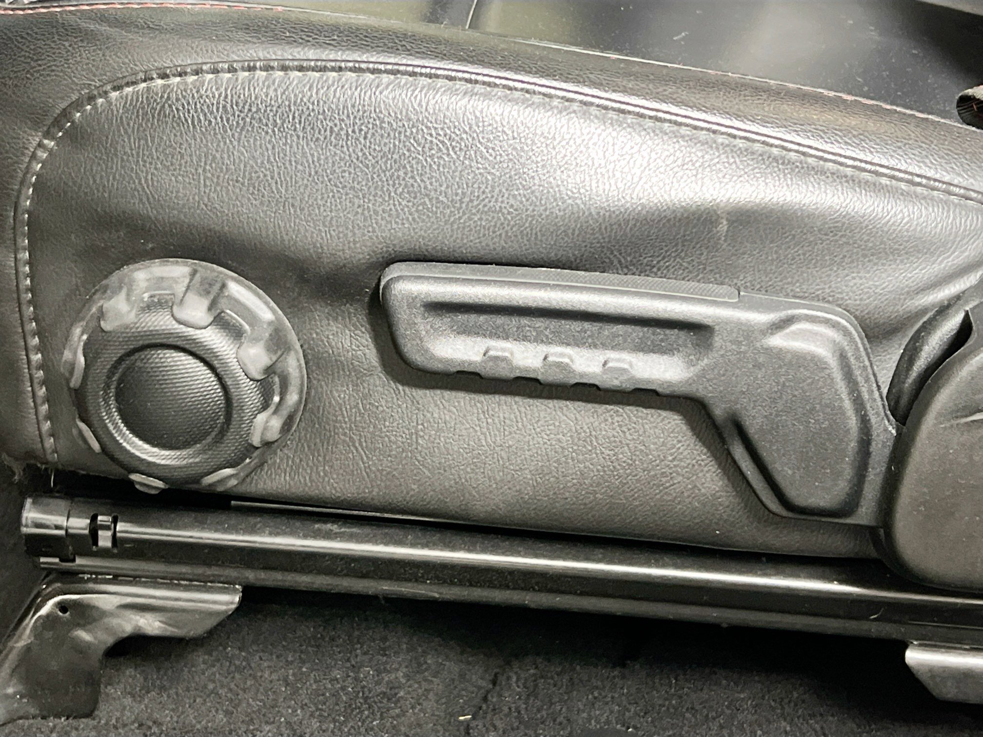 Used 2021 Jeep Gladiator Rubicon image 15