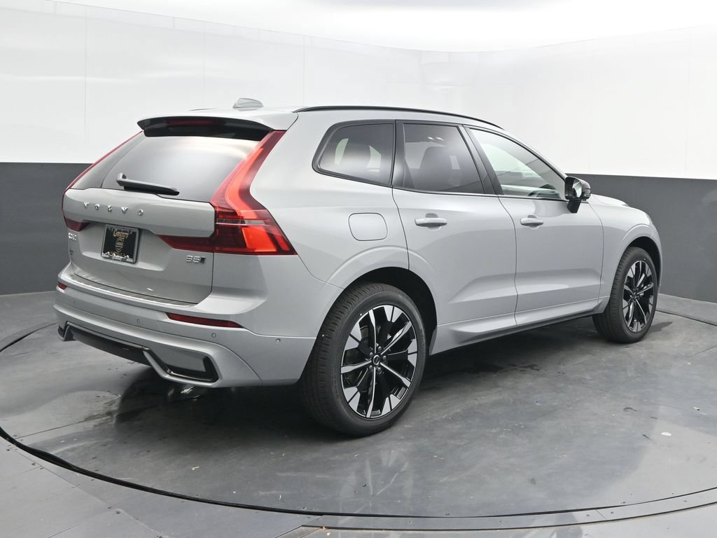 New 2026 Volvo XC60 B5 Plus w/ Protection Package Premier AWD/4WD image 7