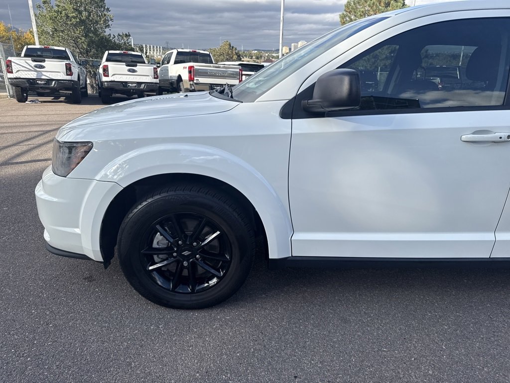 Used 2020 Dodge Journey SE w/ SE Popular Equipment Group image 30
