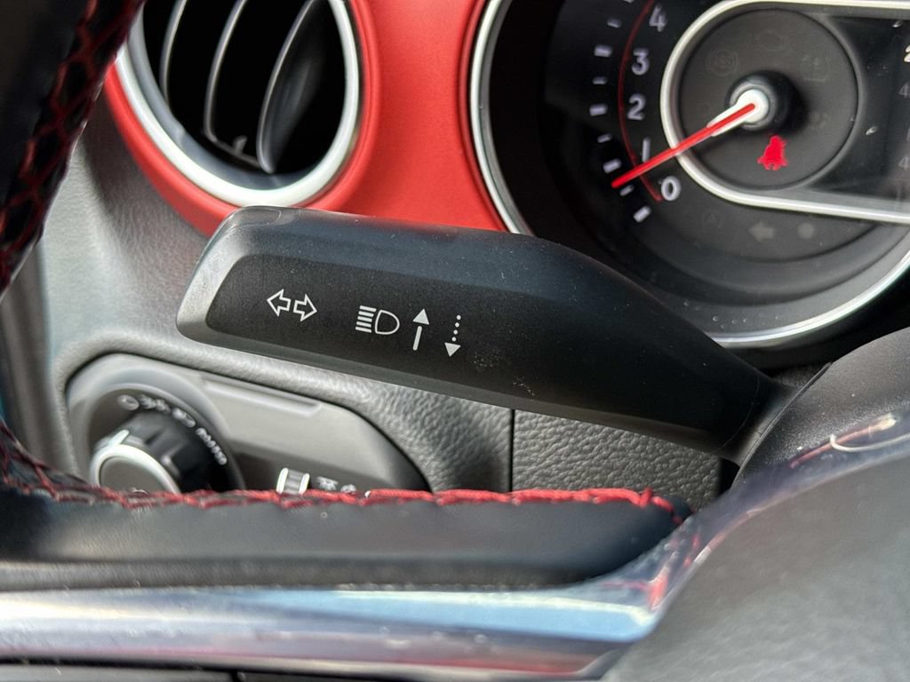 Used 2020 Jeep Wrangler Unlimited Rubicon AWD/4WD image 40