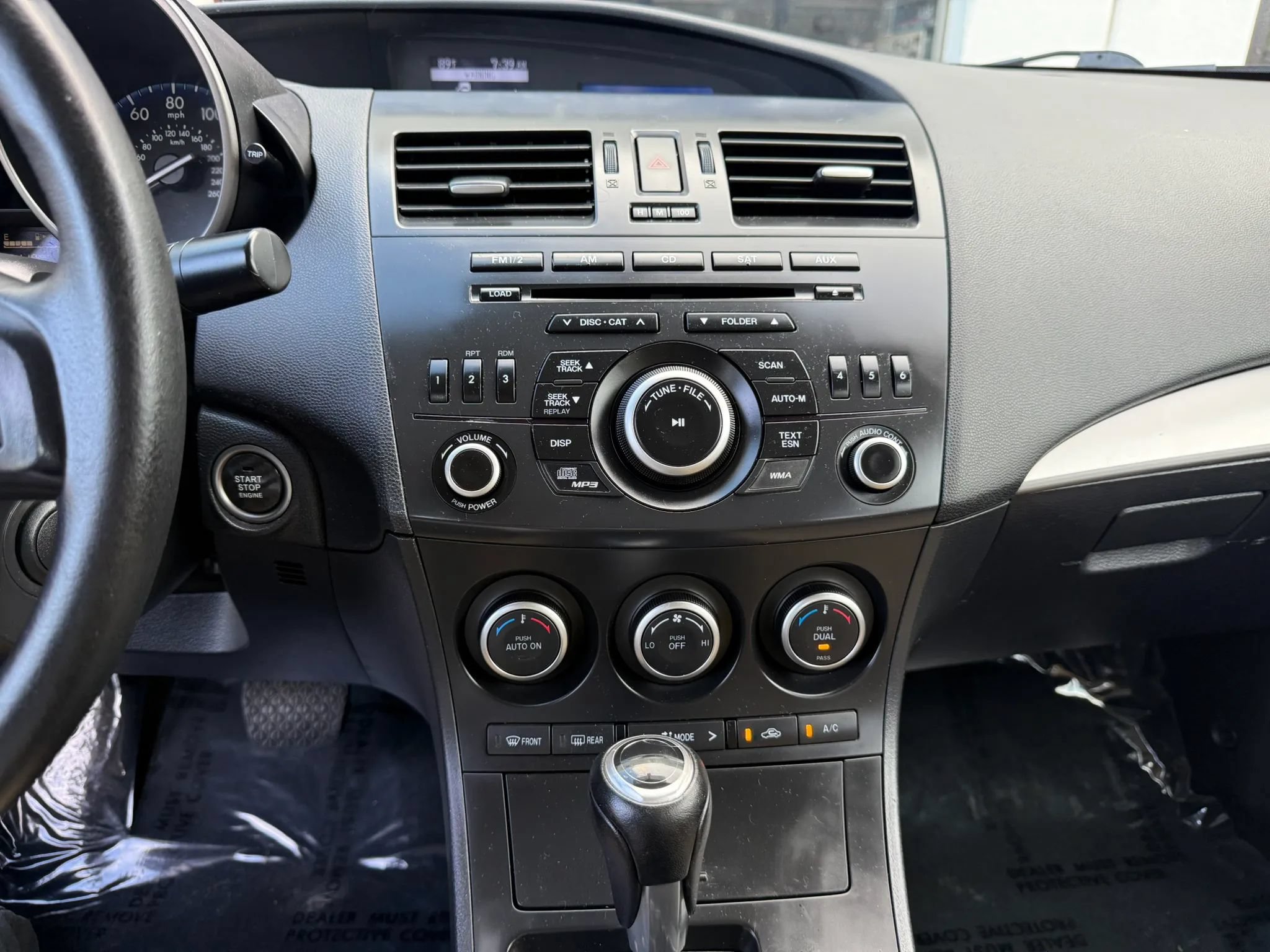 Used 2013 MAZDA MAZDA3 i Touring FWD image 30