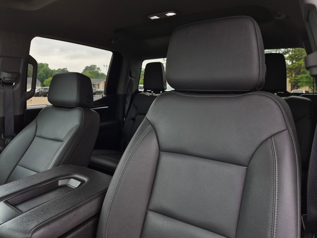 Used 2026 GMC Sierra 1500 SLT AWD/4WD image 30