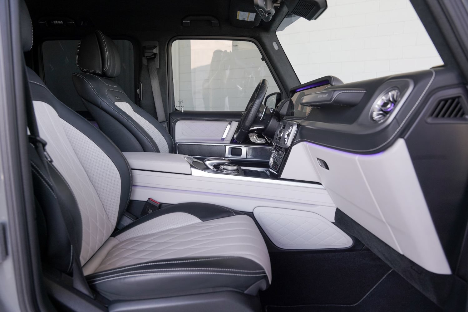 Used 2023 Mercedes-Benz G 63 AMG Squared image 30