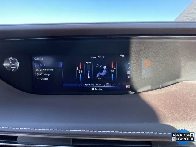 Used 2018 Lexus LS 500 w/ Accessory Package (Z2) image 23