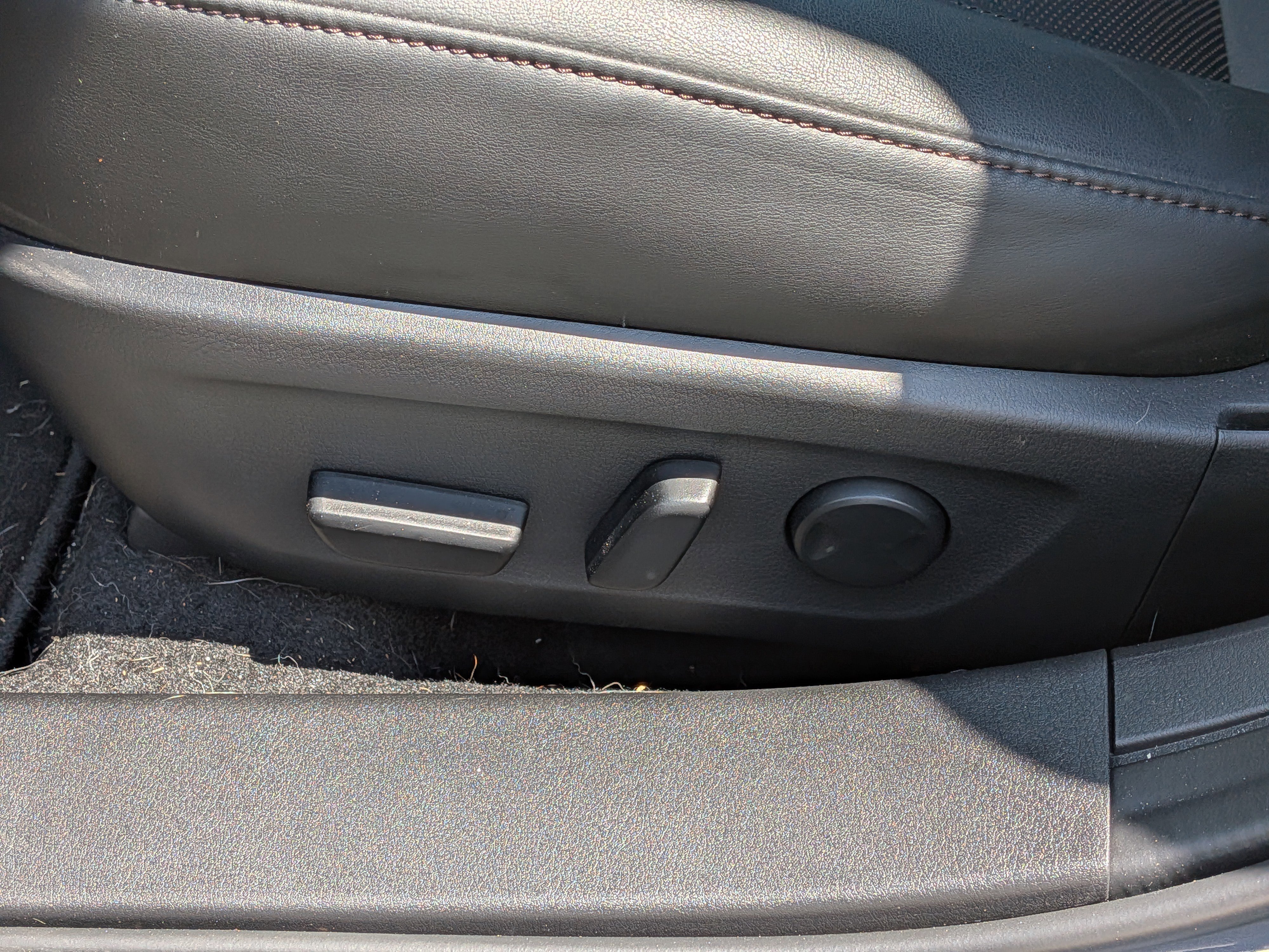 Used 2025 MAZDA MAZDA3 2.5 S Hatchback w/ Premium Pkg image 20