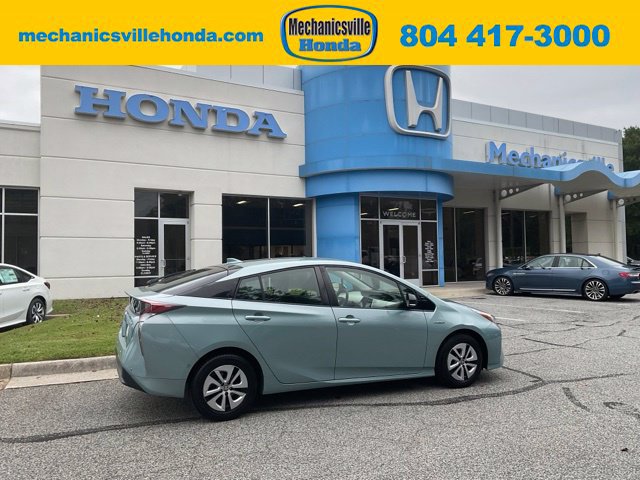 Used 2018 Toyota Prius Two w/ Prius Two Safety Plus Package FWD image 1