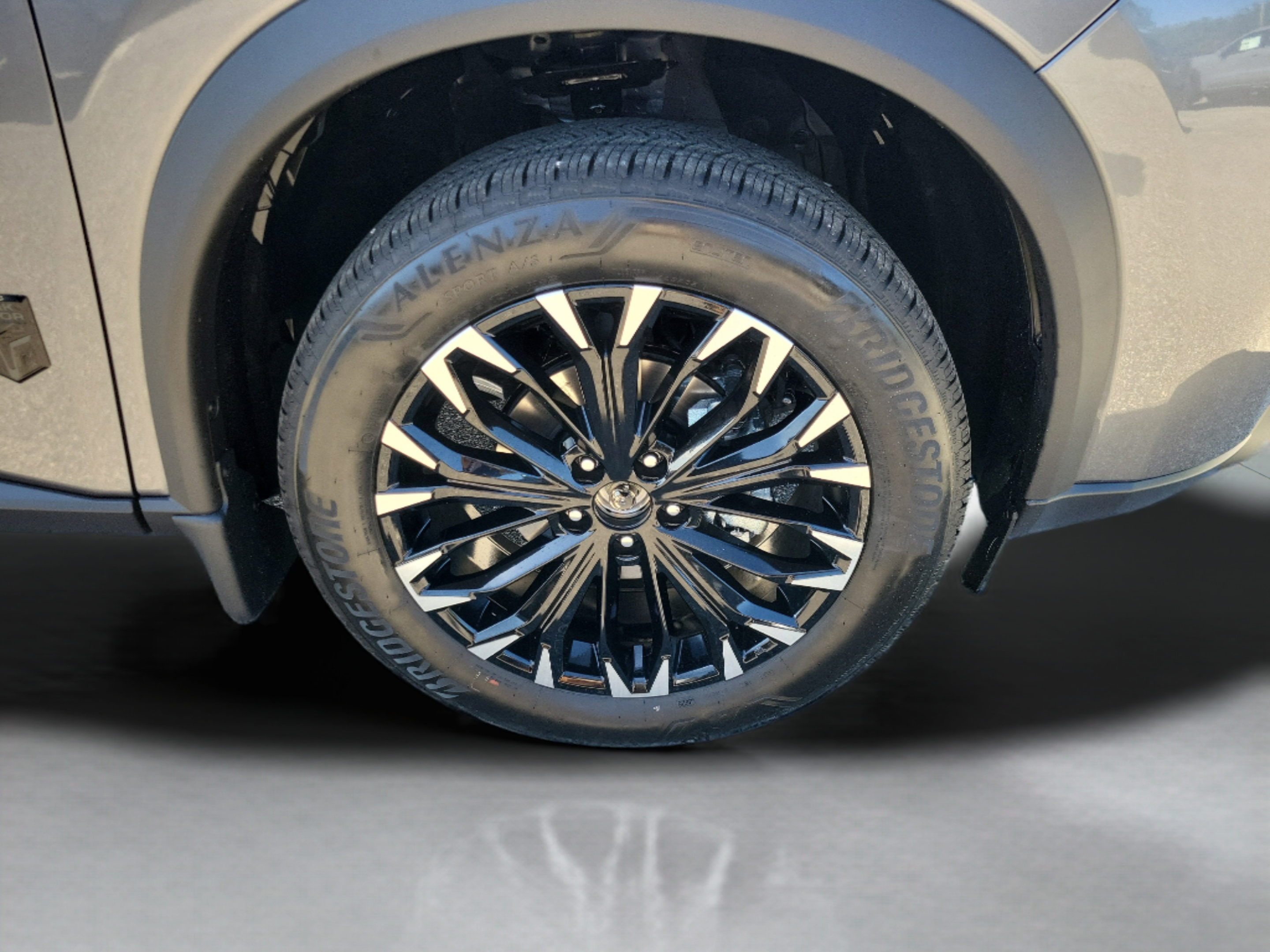 New 2026 Nissan Rogue Dark Armor FWD image 9