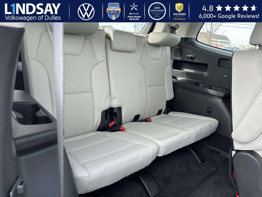 Used 2021 Kia Telluride SX w/ SX Prestige Package image 13