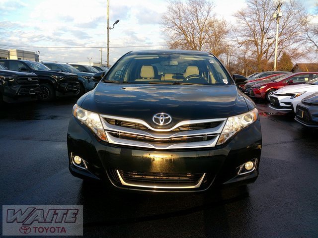 Used 2015 Toyota Venza LE image 5