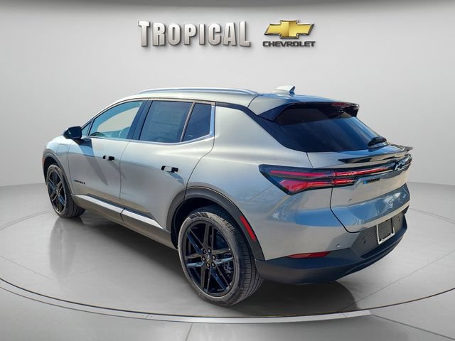 New 2026 Chevrolet Equinox EV LT w/ LPO, Blackout Package FWD image 3