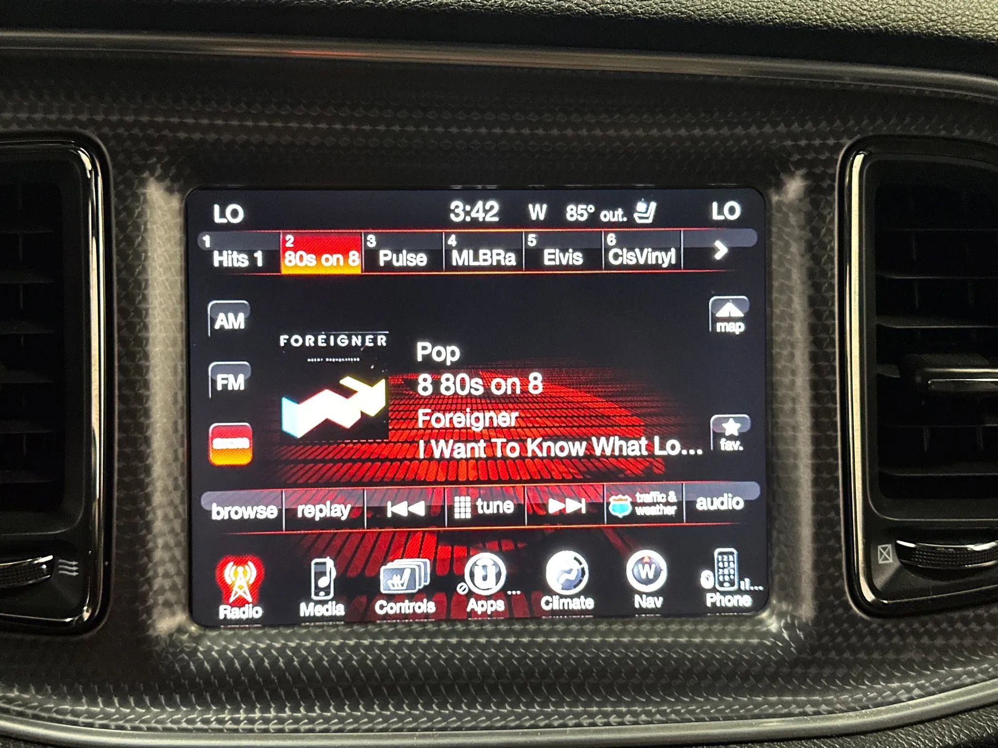 Used 2016 Dodge Challenger SRT Hellcat image 26