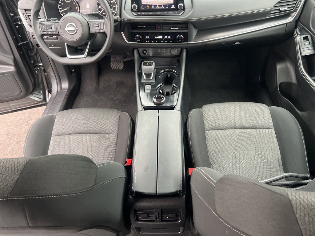 Certified 2024 Nissan Rogue SV image 19