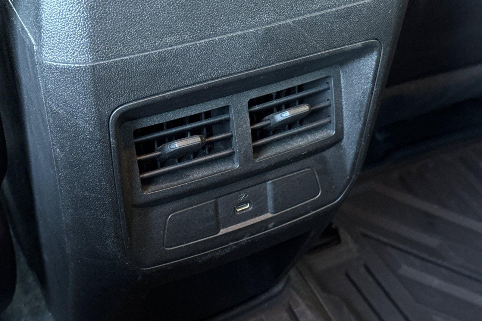 Used 2023 Chevrolet Colorado LT w/ LT Convenience Package image 14