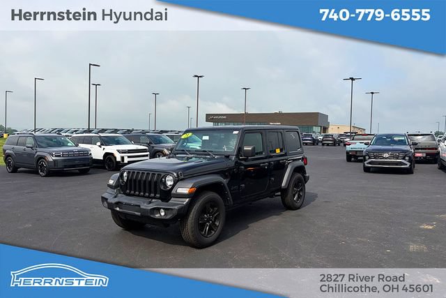 Used 2021 Jeep Wrangler Unlimited Sport AWD/4WD image 3