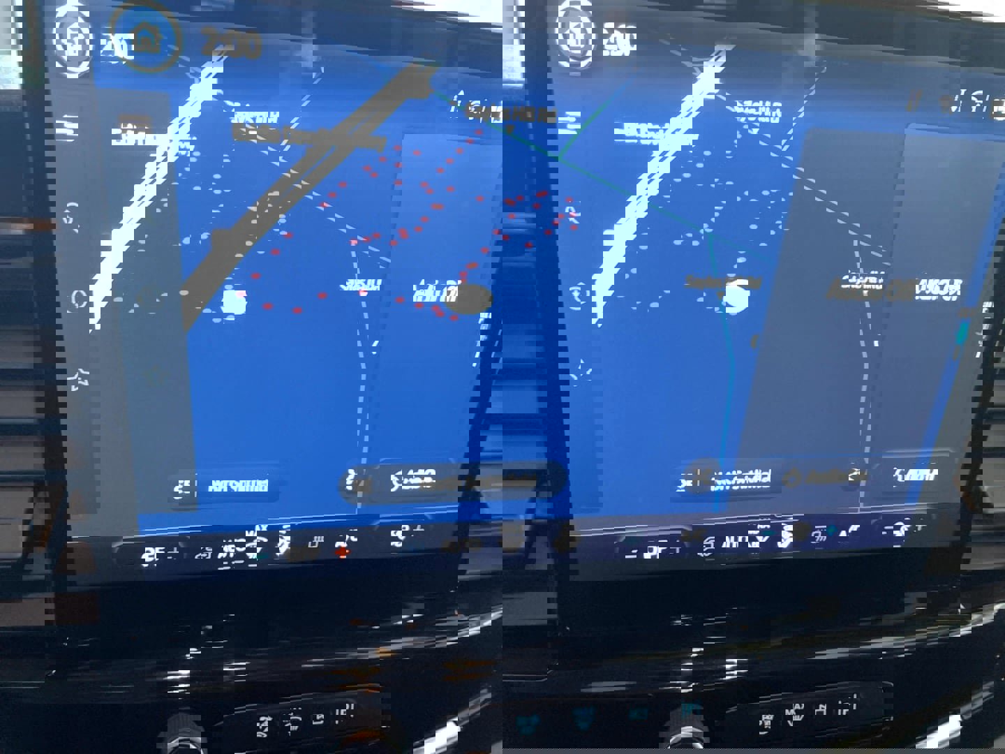 Used 2023 Ford Transit 350 XLT image 14