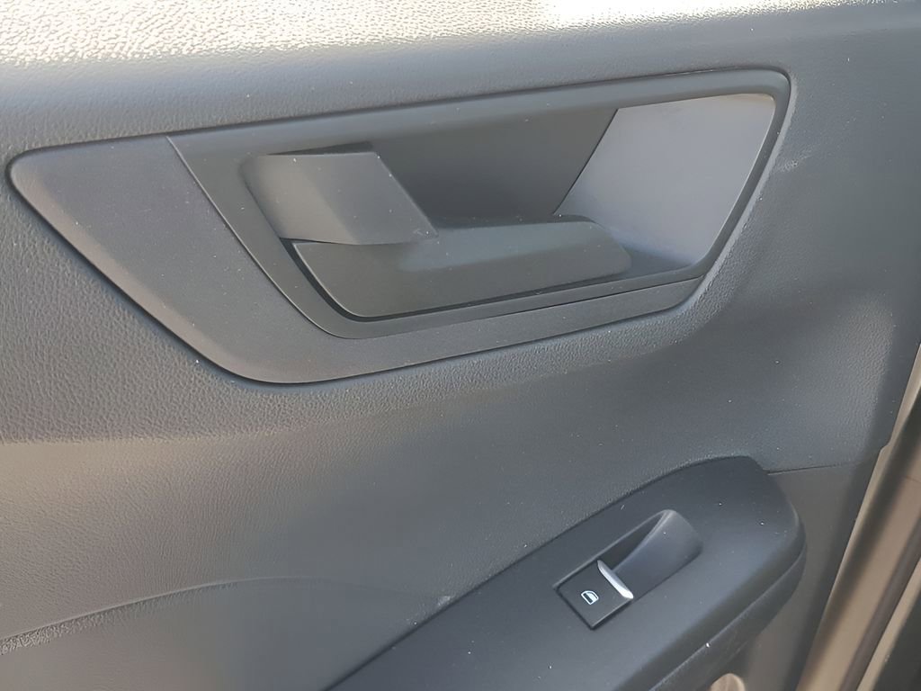 Used 2022 Ford Escape S image 43