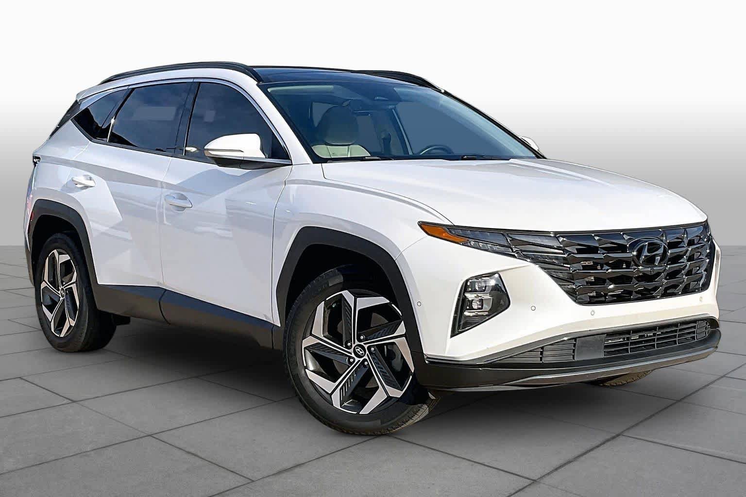Used 2022 Hyundai Tucson Limited AWD/4WD image 2