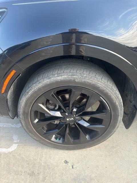 Used 2021 Kia Sorento SX image 2