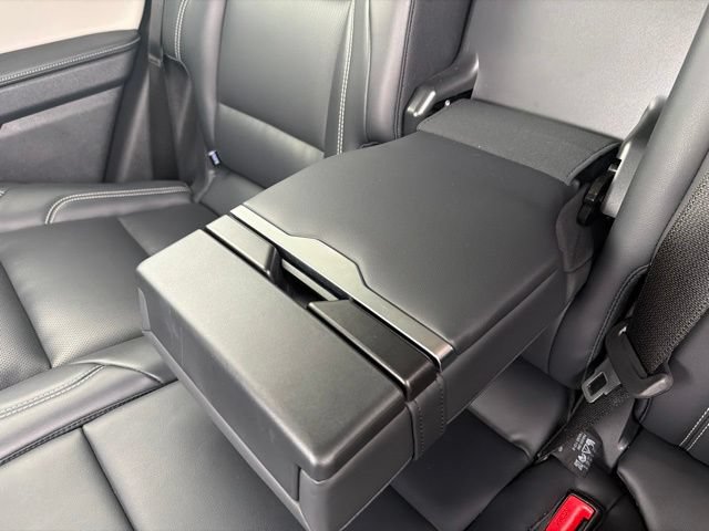 Used 2024 Lincoln Nautilus Premier w/ Equipment Group 102A AWD/4WD image 16