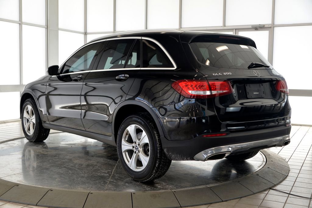 Used 2018 Mercedes-Benz GLC 300 4MATIC image 6