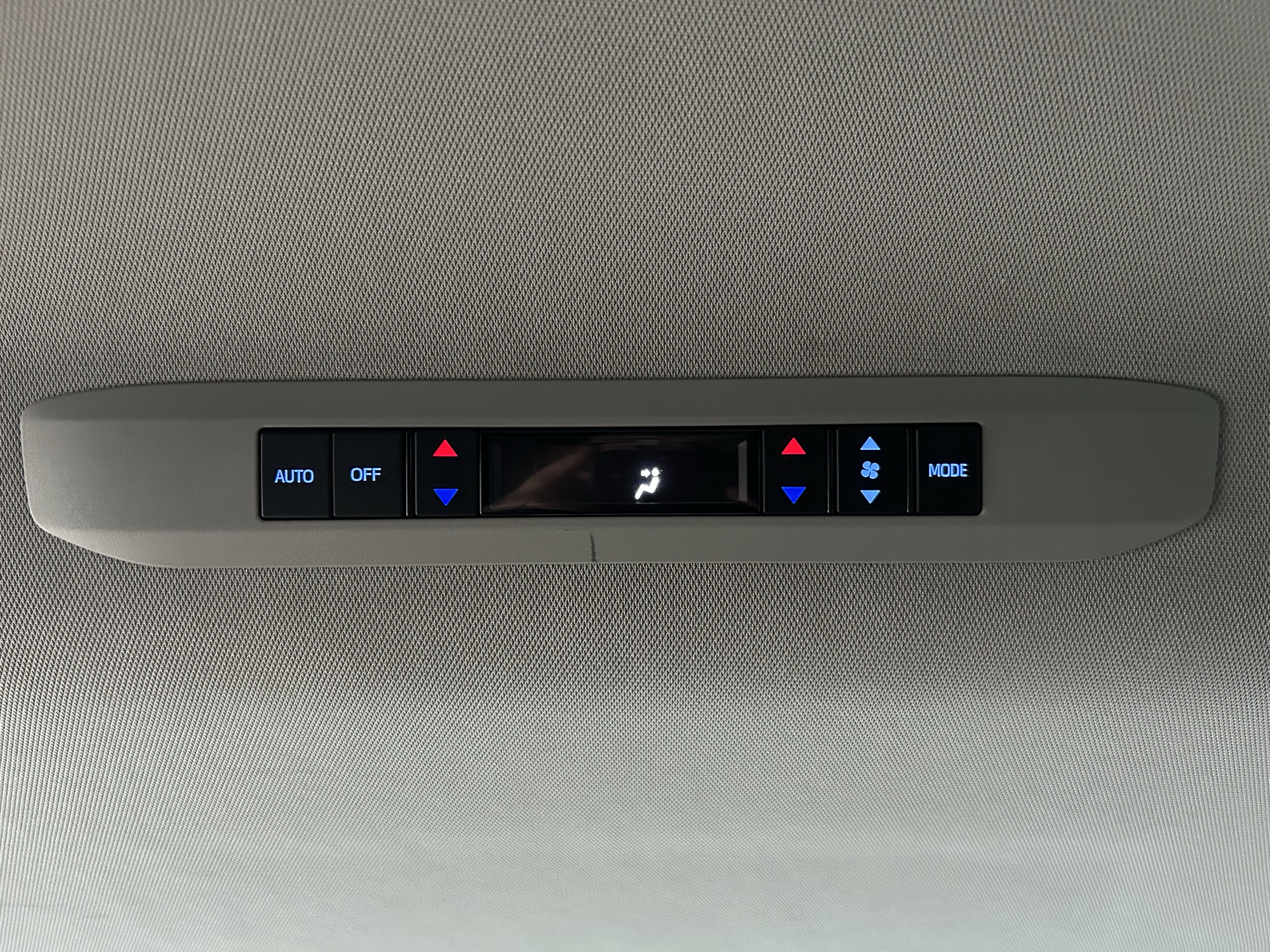 Certified 2024 Toyota Sienna XLE FWD image 20