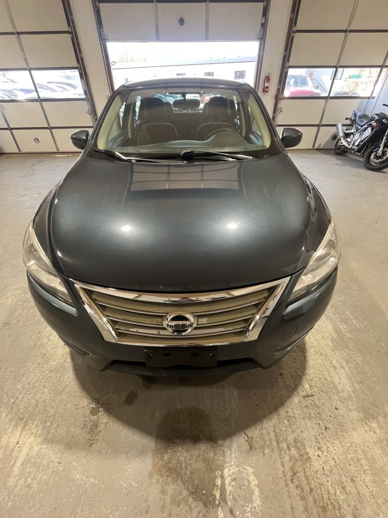 Used 2013 Nissan Sentra SV FWD image 3
