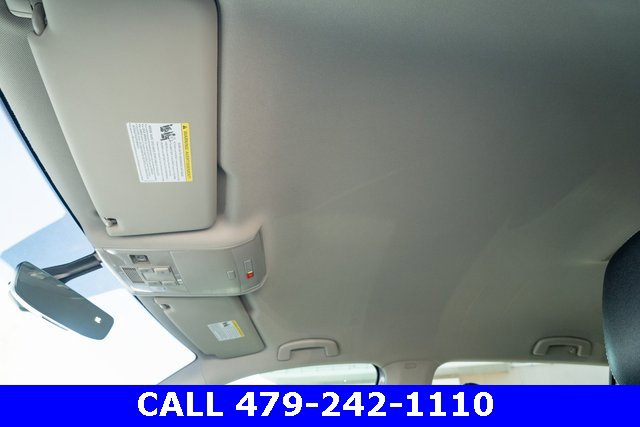 Used 2021 Volkswagen Atlas SE image 18