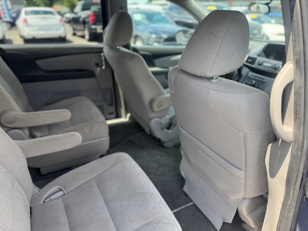 Used 2015 Honda Odyssey LX image 21