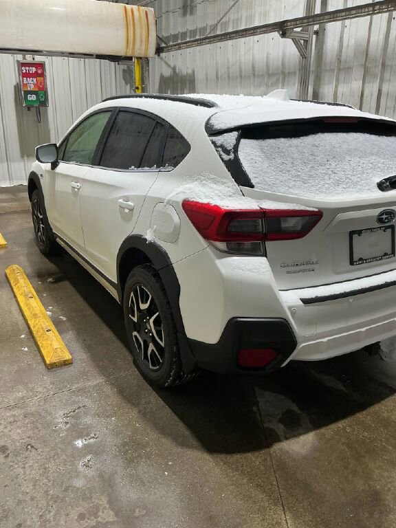 Used 2020 Subaru Crosstrek Hybrid image 2