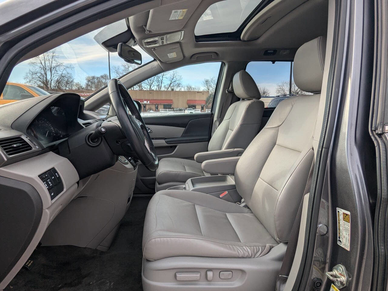 Used 2016 Honda Odyssey EX-L image 12