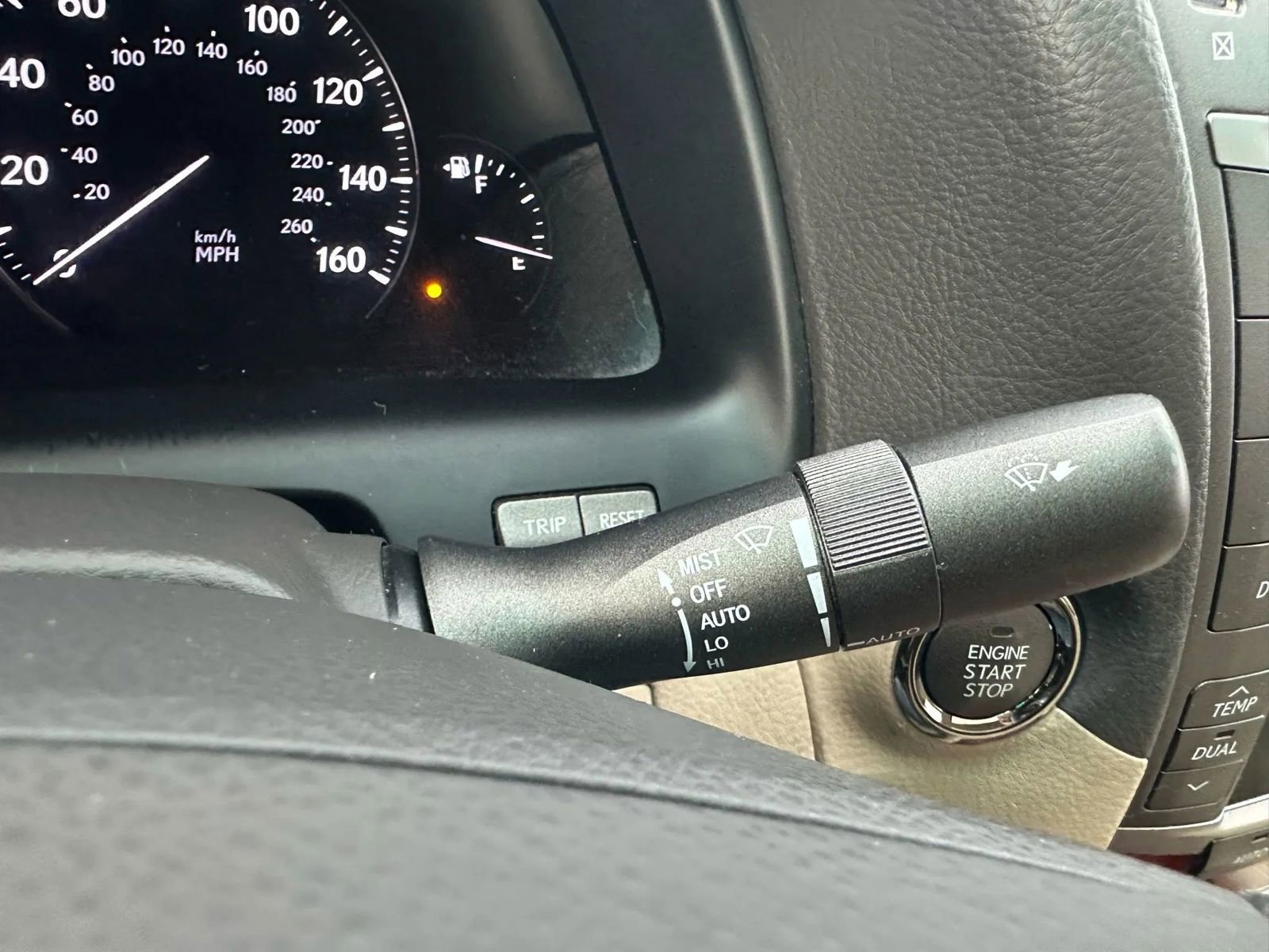 Used 2012 Lexus LS 460 AWD image 29