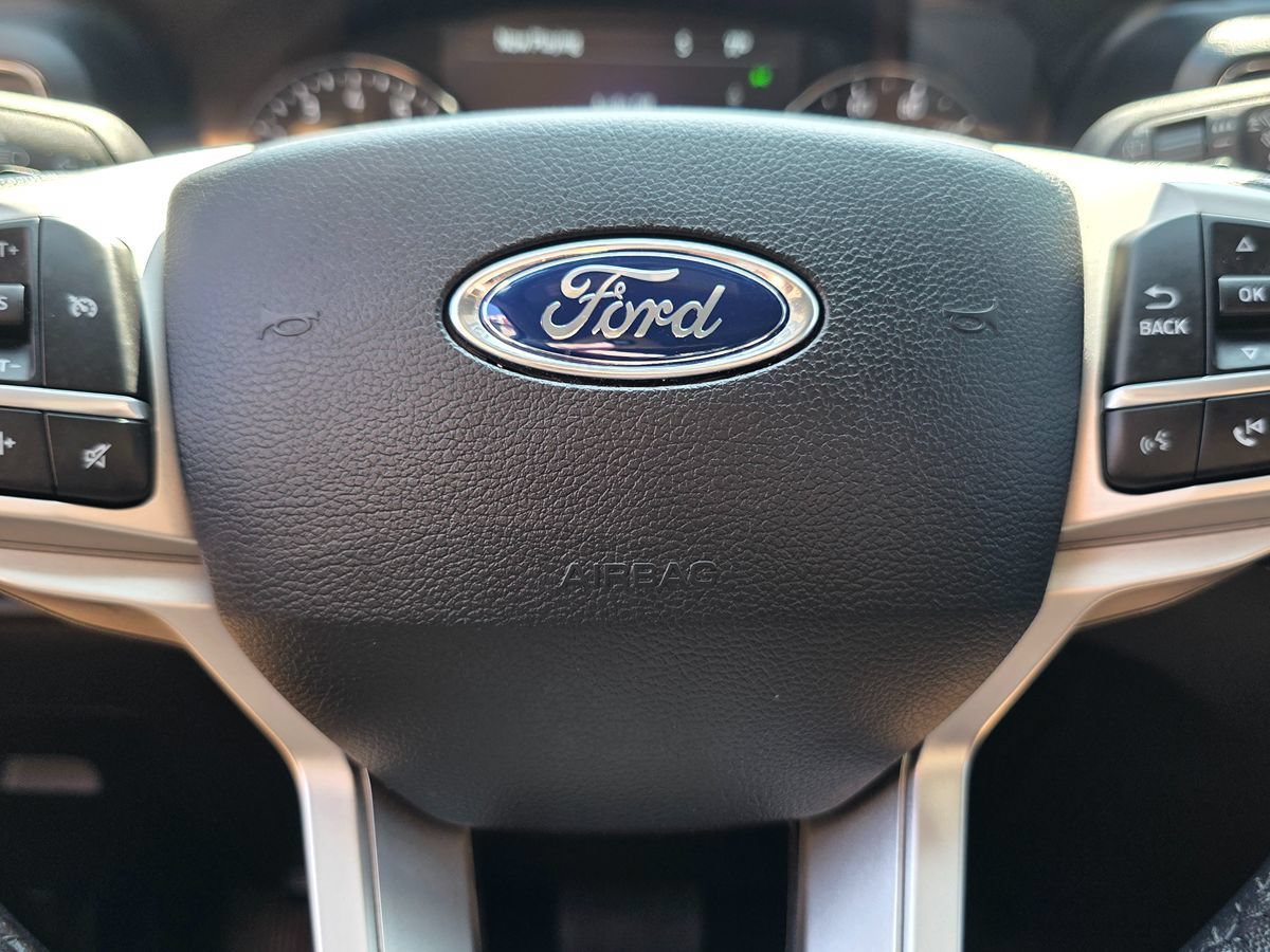 Used 2020 Ford Explorer XLT w/ Equipment Group 202A RWD image 35