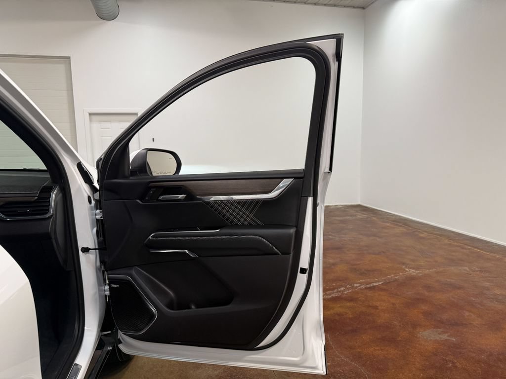 Used 2024 GMC Acadia Denali w/ LPO, Floor Liner Package FWD image 62